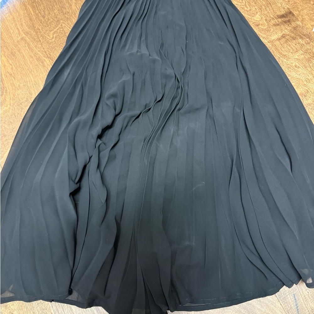 Hollister Black Pleated Circle Skirt
